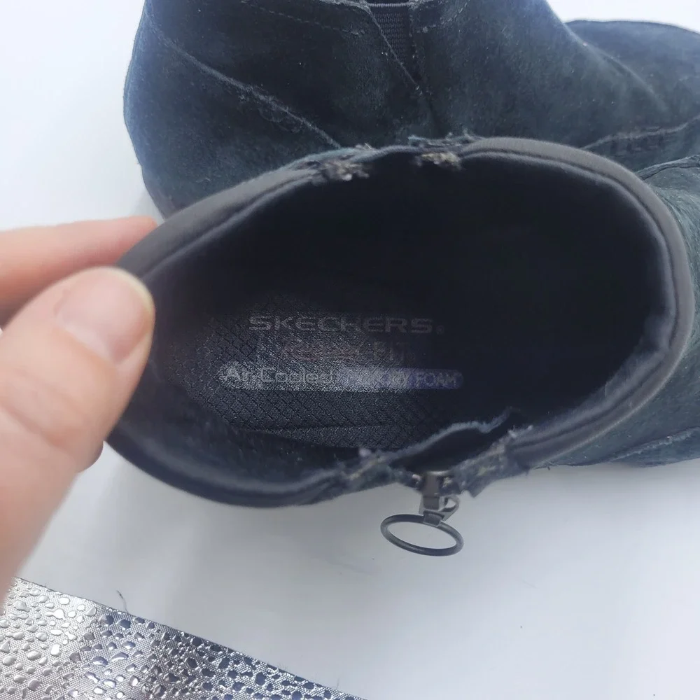 Skechers relaxed fit